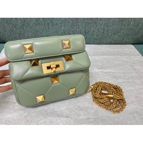 VALENTINO GARAVANI ROMAN STUD Petit sac en peau de mouton 1W2B0L04 vert clair