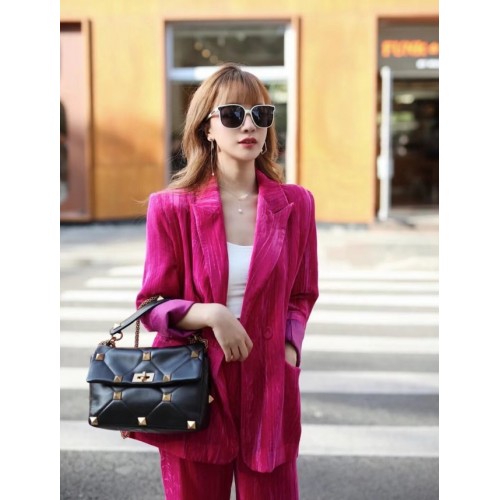 VALENTINO GARAVANI Roman Stud Large cuir de mouton Napa A1189L noir