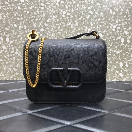 VALENTINO GARAVANI Sac à bandoulière en cuir de veau grainé Stud Sign 0808 noir