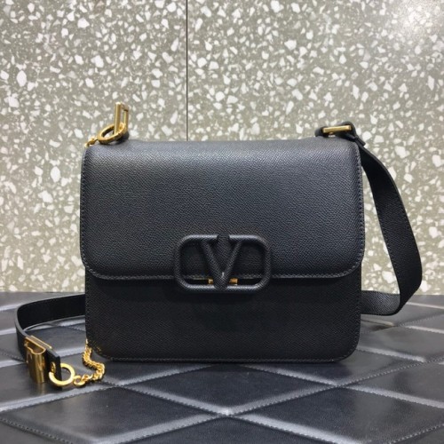VALENTINO GARAVANI Sac à bandoulière en cuir de veau grainé Stud Sign 0809 noir