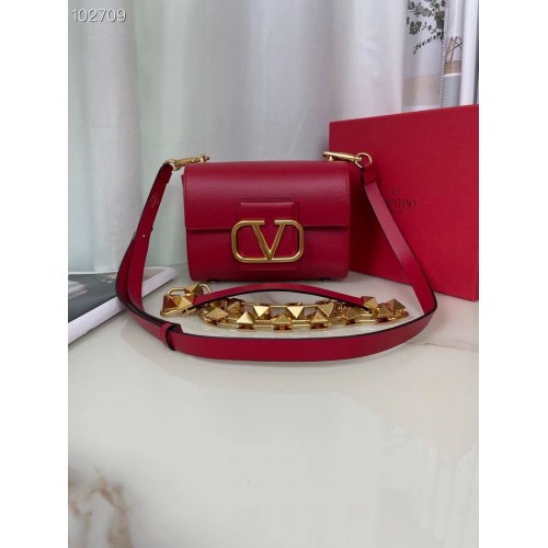 VALENTINO GARAVANI Sac à bandoulière en cuir de veau grainé Stud Sign V0196 rouge