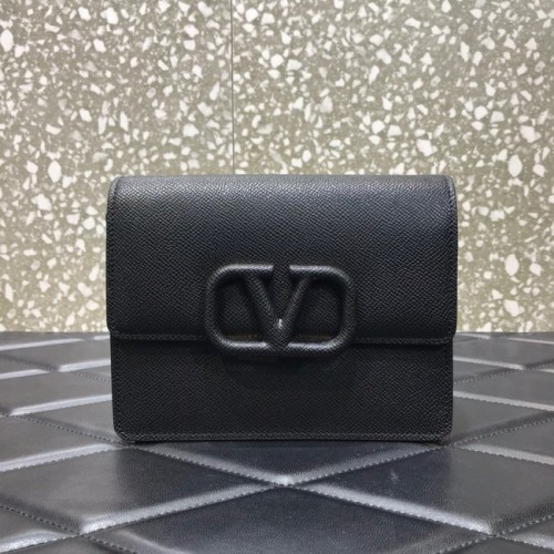 VALENTINO GARAVANI Mini sac à bandoulière en cuir de veau grainé Stud Sign 0690 noir
