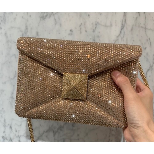 VALENTINO ONE STUD Petit sac à bandoulière brodé de strass 1W0B0L ROSE CLAIR