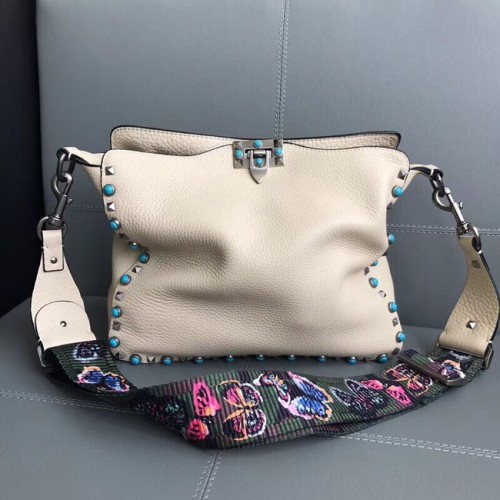 VALENTINO Sac messager en cuir Rockstud 50031 blanc cassé