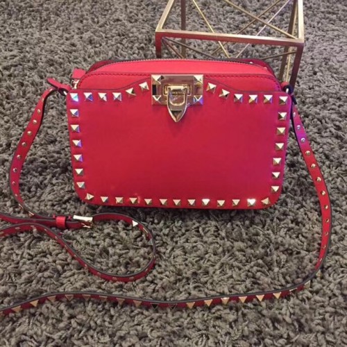 Valentino Garavani Rockstud sac à bandoulière en cuir 7279 rouge