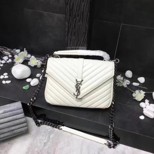 YSL Classic Monogramme Sac à rabat en cuir blanc Y392737 Argent