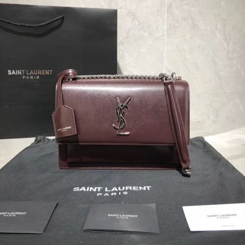 Yves Saint Laurent Sac à bandoulière en cuir de veau Y542206B Bordeaux et métal argenté