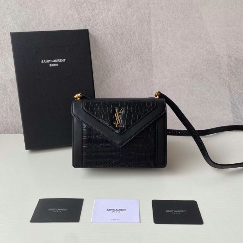Yves Saint Laurent GABY MINI SATCHEL CUIR BRILLANT EMBOSSÉ CROCODILE Y568890 noir