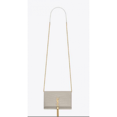 Yves Saint Laurent PORTEFEUILLE KATE CHAIN AVEC POMPON EN CUIR BRILLANT EMBOSSÉ CROCODILE 452159 BLANC