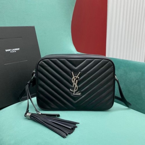 Yves Saint Laurent SAC PHOTO LOU EN CUIR MATELASSÉ 612544 noir&argent