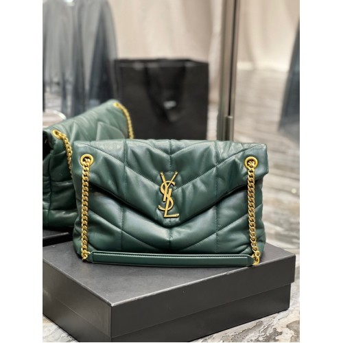 Yves Saint Laurent SAC MOYEN LOULOU PUFFER EN CUIR MATELASSÉ FROISSÉ Y577475 vert noirâtre