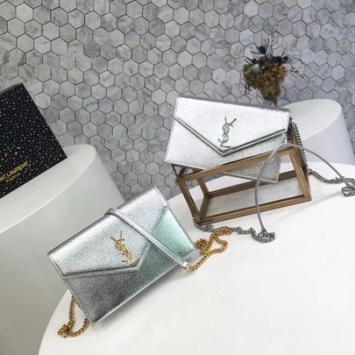 Yves Saint Laurent Original Sac à Bandoulière en Cuir de Veau 2822 Argent