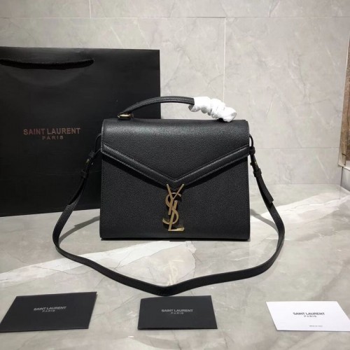 Yves Saint Laurent SAC MOYEN À POIGNÉE SUPÉRIEURE CASSANDRA EN CUIR EMBOSSÉ GRAIN DE POUDRE Y578000 Noir