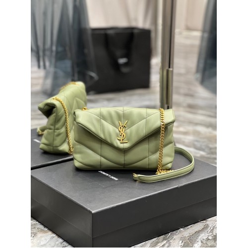 Yves Saint Laurent PETIT SAC À CHAÎNE PUFFER EN CUIR D'AGNEAU MATELASSÉ 620333 VERT CLAIR