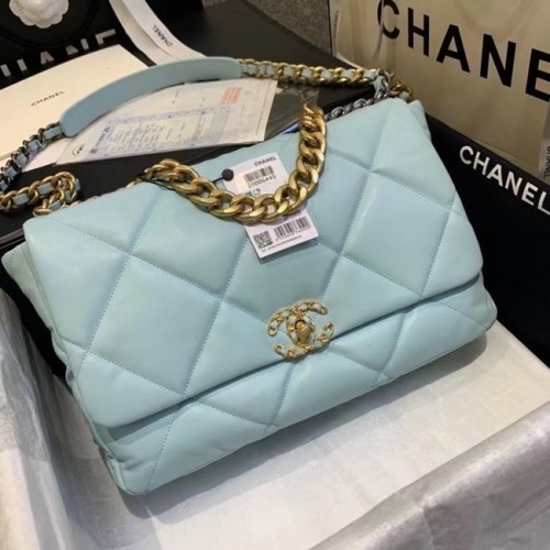 chanel 19 grand sac à rabat AS1162 bleu ciel