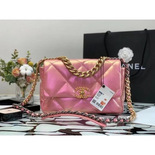 chanel 19 grand sac à rabat Cuir de veau irisé&doré AS1162 Rose
