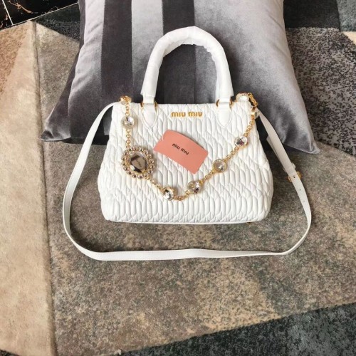 miu miu Matelasse Nappa Sac à bandoulière en cuir 5BA067 blanc